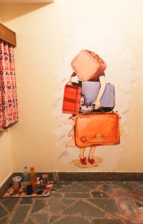 Doodle Rack Hostel Τζαϊπούρ Δωμάτιο φωτογραφία